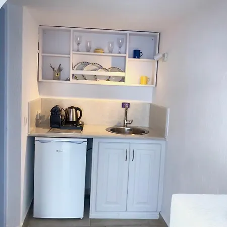 Heliades Apartment