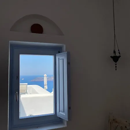 Heliades Apartment
