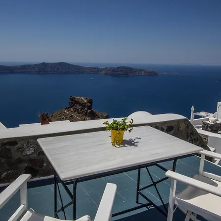 Heliades Apartment