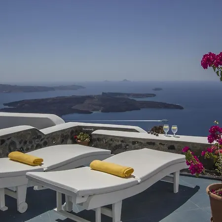 赫利阿得斯公寓式酒店 *