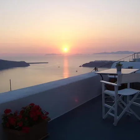 赫利阿得斯公寓式酒店 公寓 *