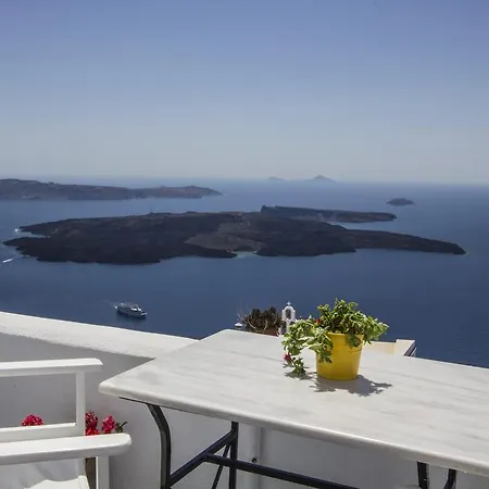 Heliades Apartment Imerovigli (Santorini)